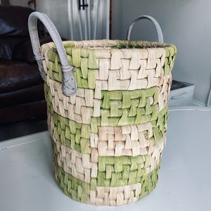Woven basket